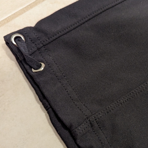 Athleta Joggers Crop black S Zip pockets Pants - Picture 10 of 10